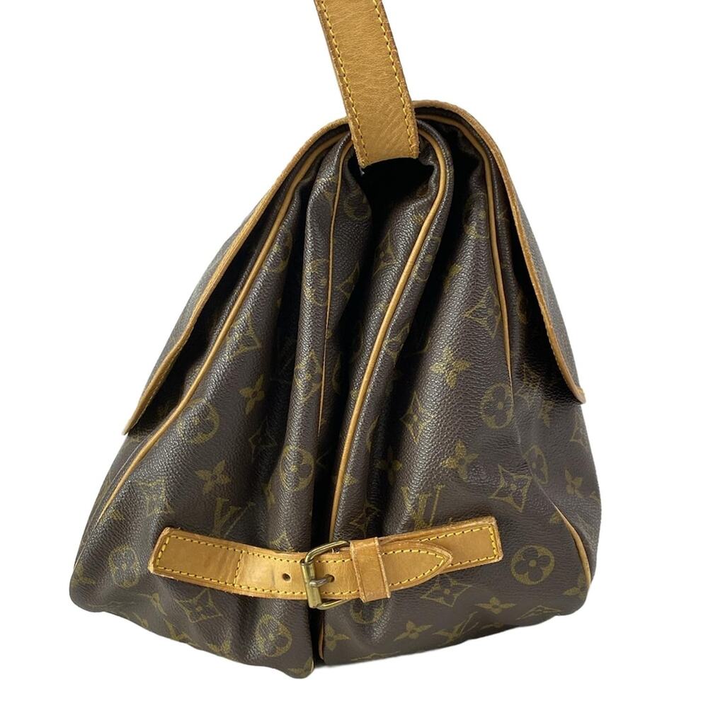 Louis Vuitton Saumur 35 Monogram Shoulder Bag M42254 - Picture 2 of 15